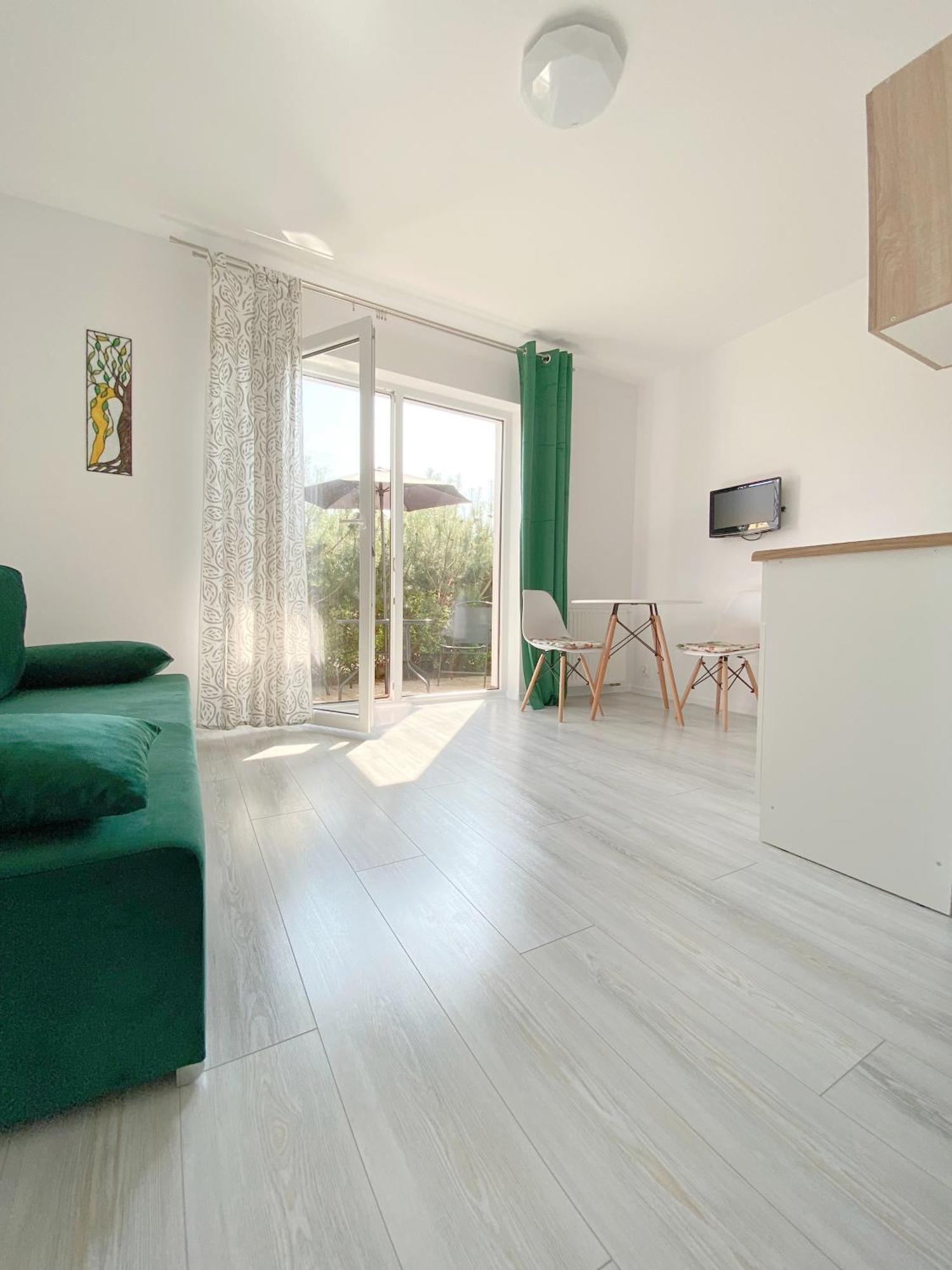 Apartamenty Przy Plazy, Ogrod - Grzybowo-Kolobrzeg - Nadmorska 26 Grzybowo  Exterior foto